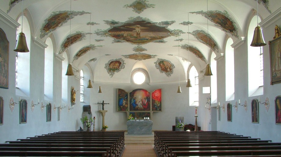Innenraum der Kirche in Rosenberg